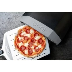 Ooni Premium Pizzaheber 12", Perforiertes Aluminium, Grillbesteck -Deutschland BBQ Meister Verkaufs-Shop Ooni Premium Pizzaheber 12 perforiertes Aluminium Grillbesteck@@9ggzzi07 2