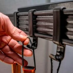 Traeger P.A.L. Pop-and-Lock Zubehörhaken -Deutschland BBQ Meister Verkaufs-Shop Traeger P A L Pop and Lock Zubeh rhaken@@100018246 3